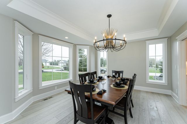 2736 Headland Court SW, Rochester, MN 55902