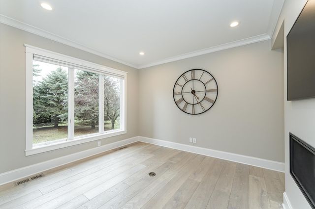 2736 Headland Court SW, Rochester, MN 55902