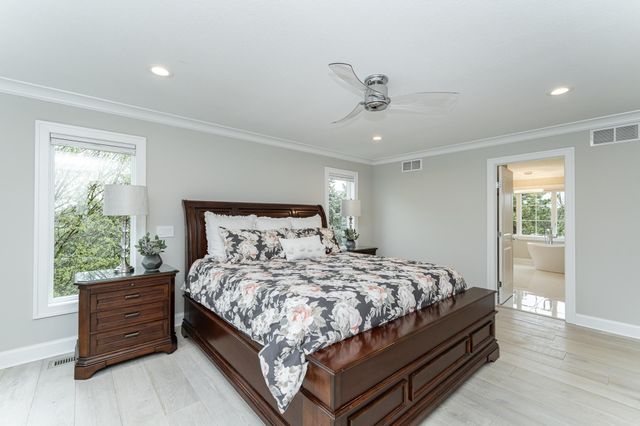 2736 Headland Court SW, Rochester, MN 55902