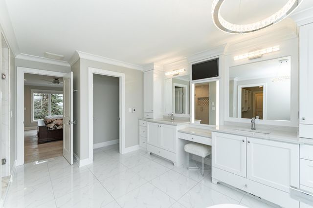 2736 Headland Court SW, Rochester, MN 55902