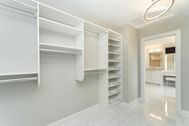 2736 Headland Court SW, Rochester, MN 55902