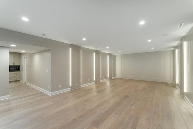 2736 Headland Court SW, Rochester, MN 55902