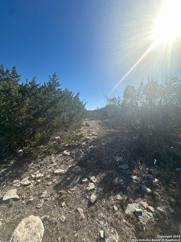 TBD SD74100, Rocksprings, TX 78880