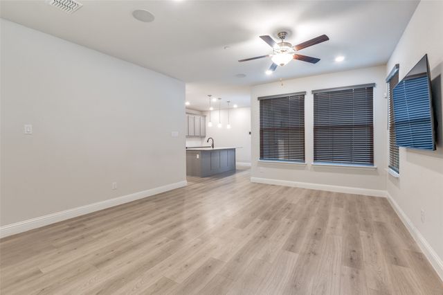 1515 Jackson Street, Carrollton, TX 75006