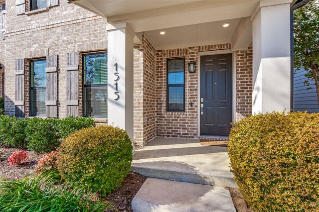 1515 Jackson Street, Carrollton, TX 75006