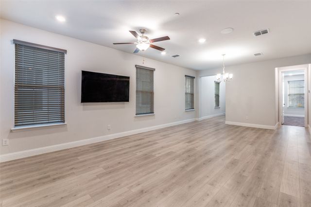 1515 Jackson Street, Carrollton, TX 75006