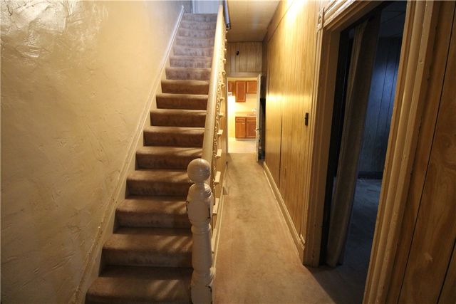 645 Illinois Ave, Braddock Hills, PA 15221