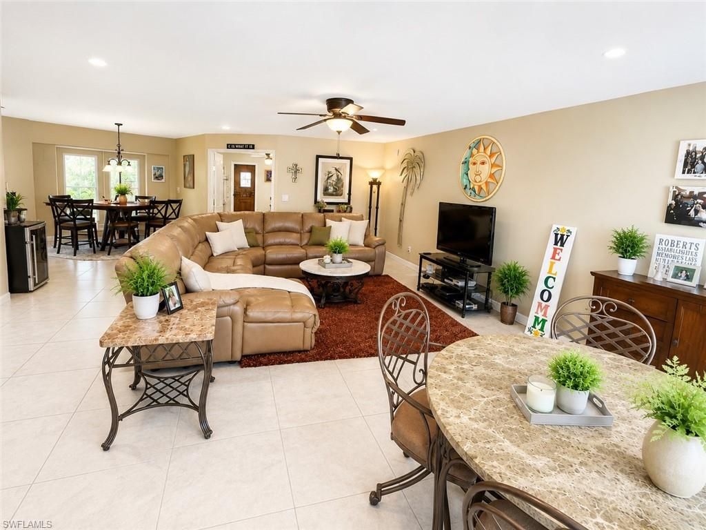 922 SE 1st PL, CAPE CORAL, FL 33990 — photo 3