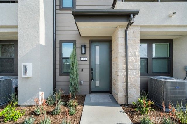 109 S Laxore Street 304, Anaheim, CA 92804