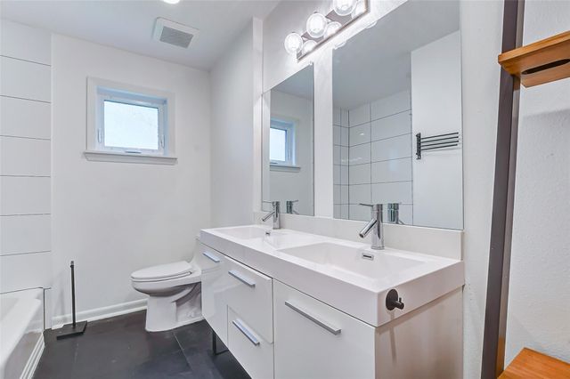 1202 Shadeland Drive, Houston, TX 77043