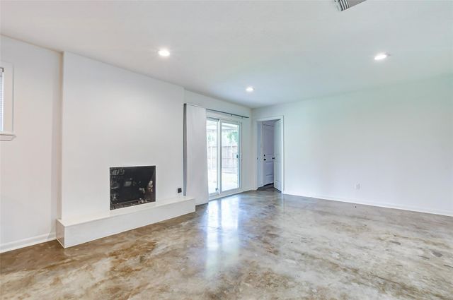 1202 Shadeland Drive, Houston, TX 77043