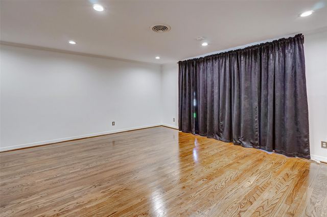 1202 Shadeland Drive, Houston, TX 77043