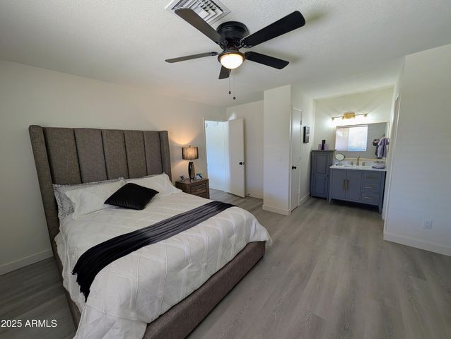 6507 E JENSEN Street, Mesa, AZ 85205