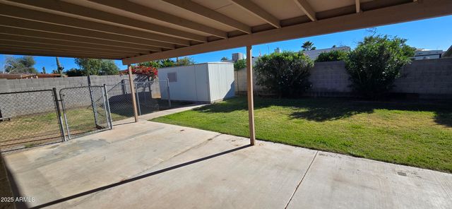 6507 E JENSEN Street, Mesa, AZ 85205