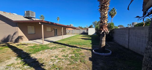 6507 E JENSEN Street, Mesa, AZ 85205