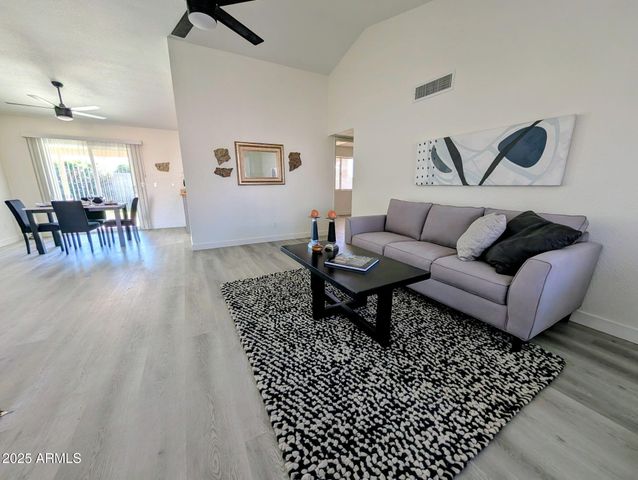 6507 E JENSEN Street, Mesa, AZ 85205