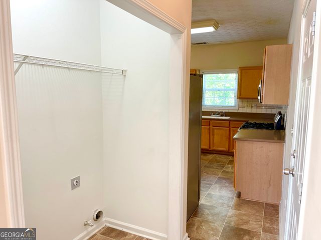 960 Millrace Way, Sugar Hill, GA 30518