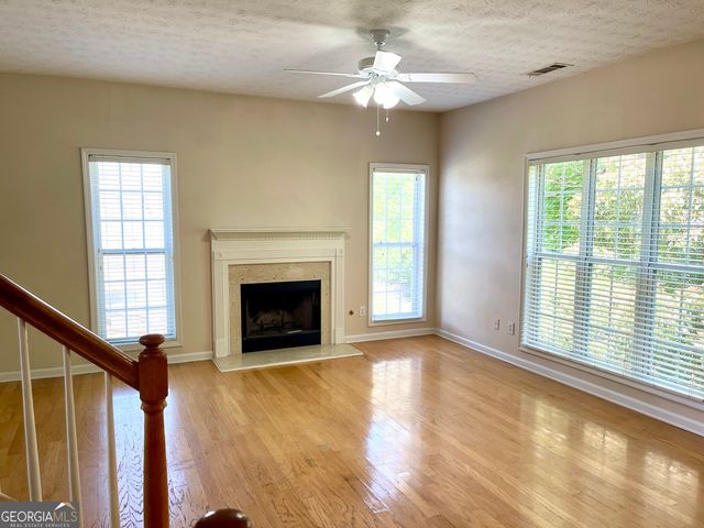 960 Millrace Way, Sugar Hill, GA 30518