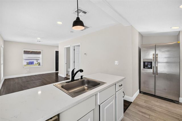 14352 LAWRENCE STREET, Dade City, FL 33523