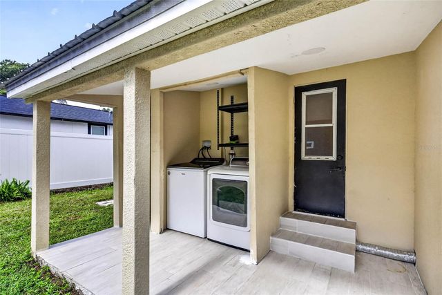 14352 LAWRENCE STREET, Dade City, FL 33523