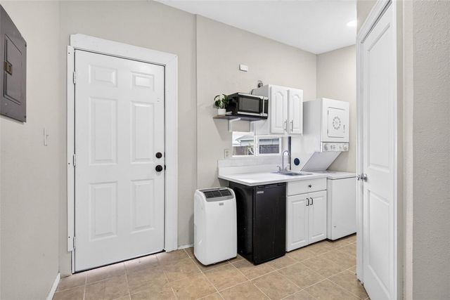 14352 LAWRENCE STREET, Dade City, FL 33523