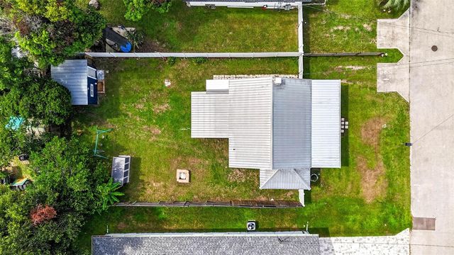 14352 LAWRENCE STREET, Dade City, FL 33523