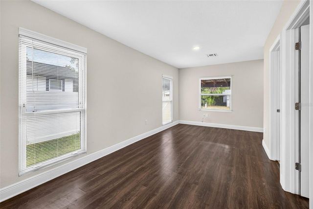 14352 LAWRENCE STREET, Dade City, FL 33523