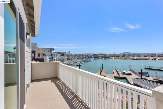 10 Grey Whale Place, Bethel Island, CA 94511