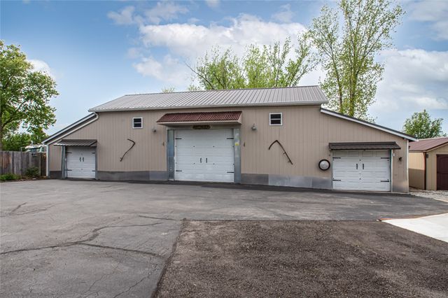 5564 Westbrook Road, Clayton, OH 45315