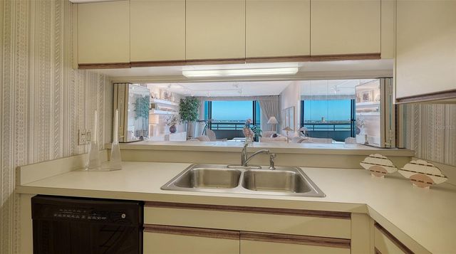 988 BLVD OF THE ARTS 1411, Sarasota, FL 34236