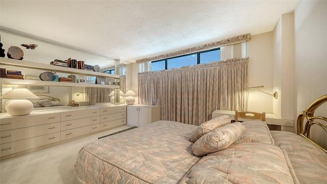 988 BLVD OF THE ARTS 1411, Sarasota, FL 34236