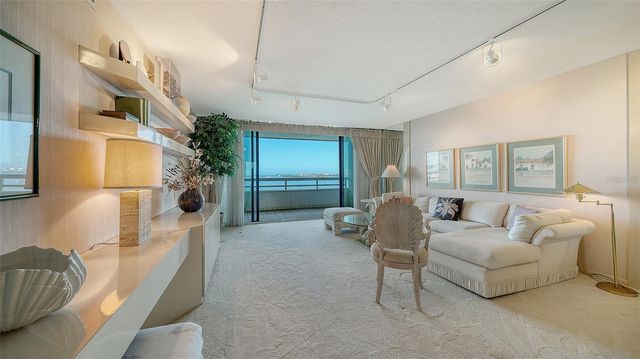 988 BLVD OF THE ARTS 1411, Sarasota, FL 34236