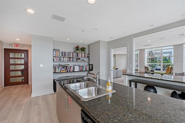 988 BLVD OF THE ARTS 1411, Sarasota, FL 34236