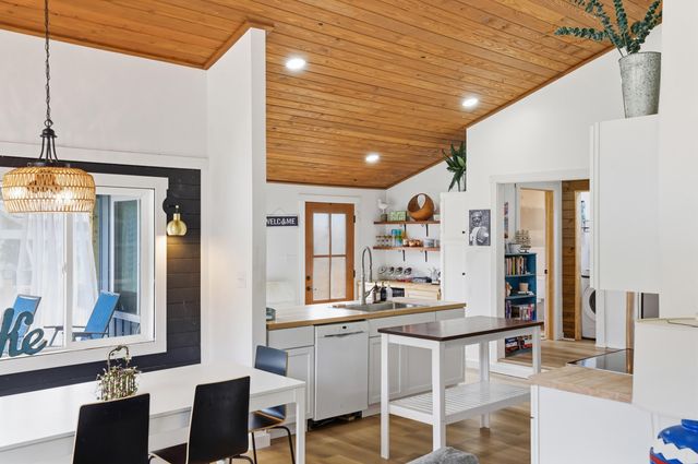 1768 Wells Landing Road, Danville, KY 40422