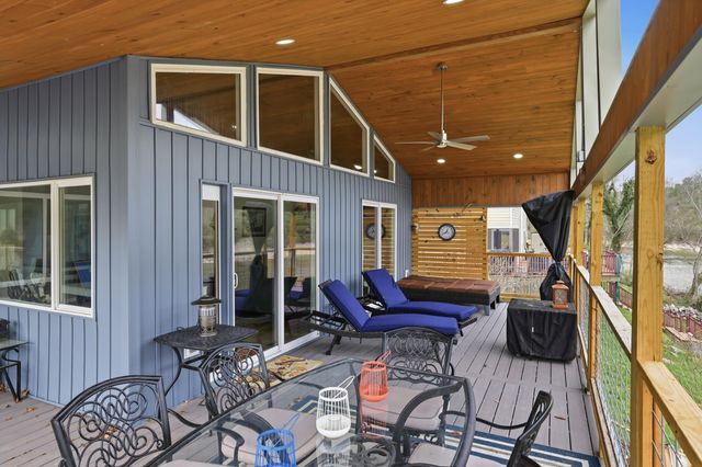 1768 Wells Landing Road, Danville, KY 40422