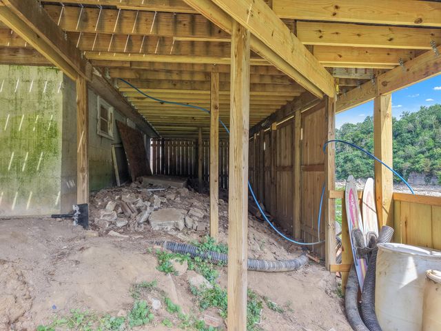 1768 Wells Landing Road, Danville, KY 40422