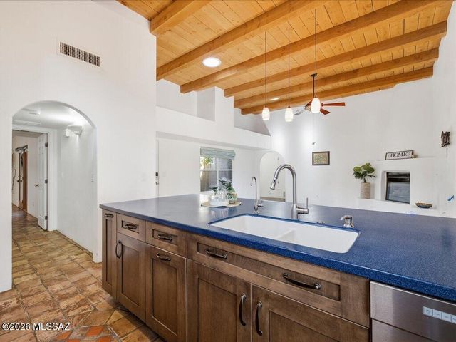 5280 S Thunder Sky Way, Tucson, AZ 85747