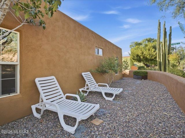 5280 S Thunder Sky Way, Tucson, AZ 85747