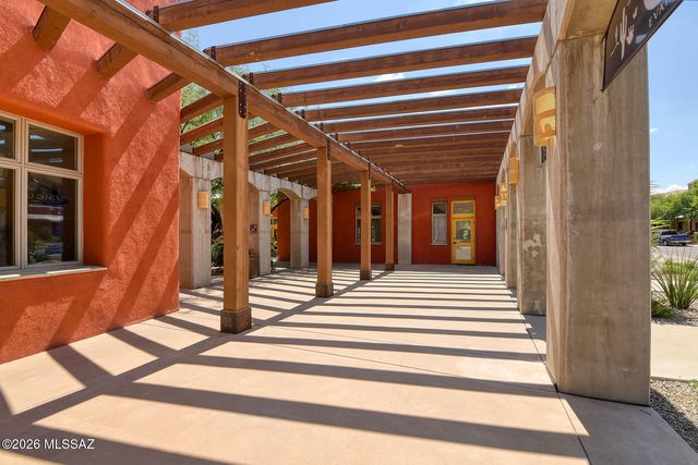 5280 S Thunder Sky Way, Tucson, AZ 85747