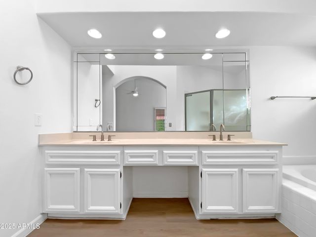 25440 S FLAME TREE Drive, Sun Lakes, AZ 85248