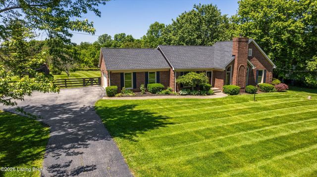2628 Cedar Point Rd, La Grange, KY 40031