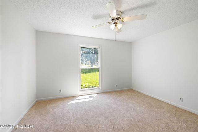 2628 Cedar Point Rd, La Grange, KY 40031