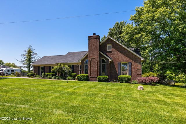 2628 Cedar Point Rd, La Grange, KY 40031