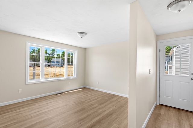 5 Bumblebee Dr, Plymouth, MA 02360