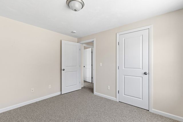 5 Bumblebee Dr, Plymouth, MA 02360