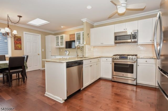 143 Fisher Rd, Mahwah Twp., NJ 07430