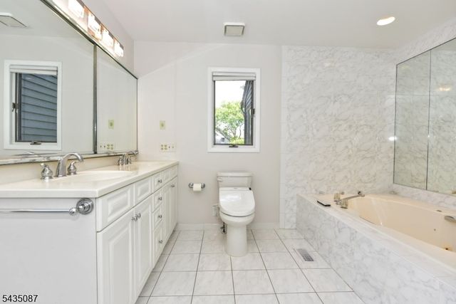 143 Fisher Rd, Mahwah Twp., NJ 07430