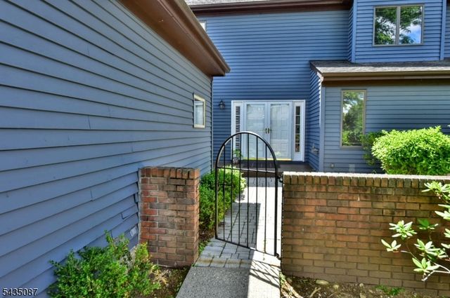 143 Fisher Rd, Mahwah Twp., NJ 07430