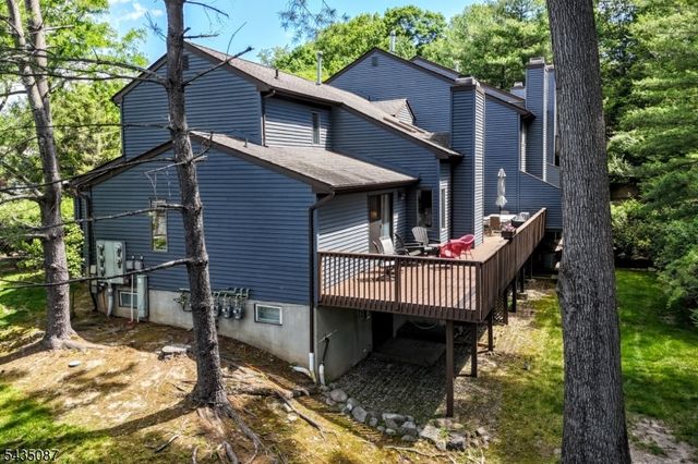 143 Fisher Rd, Mahwah Twp., NJ 07430