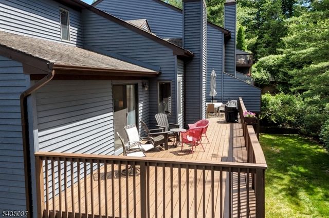 143 Fisher Rd, Mahwah Twp., NJ 07430